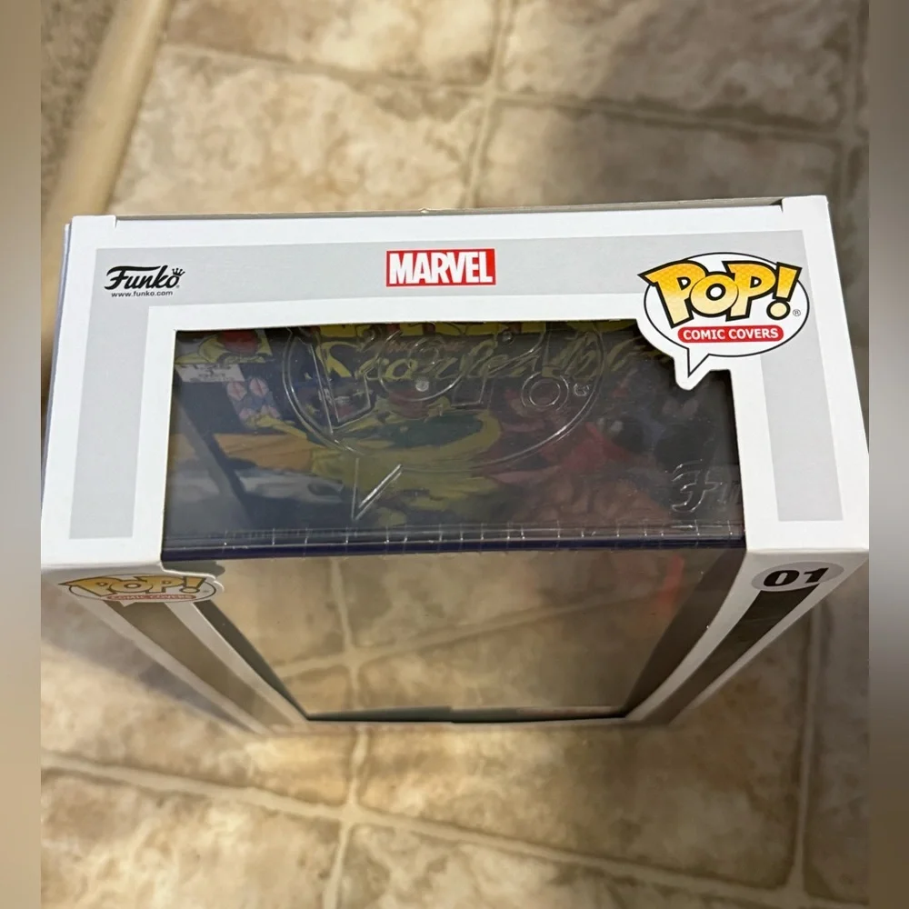 Funko Scarlet Witch Comic Cover Figure - Picture 6 of 6